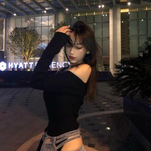 看黄色录像看护土姐姐日逼大片
